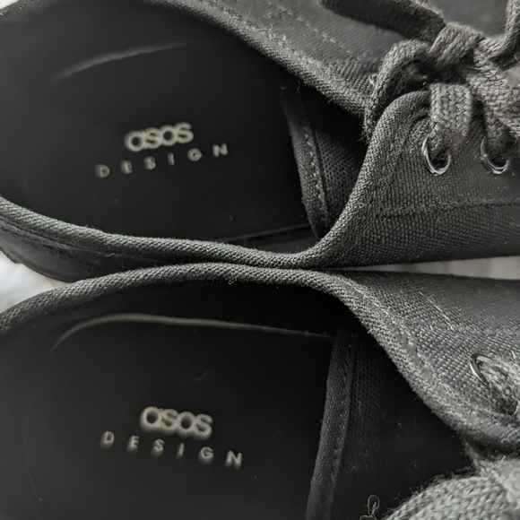 ASOS design basic black sneakers size 10 - Picture 4 of 5